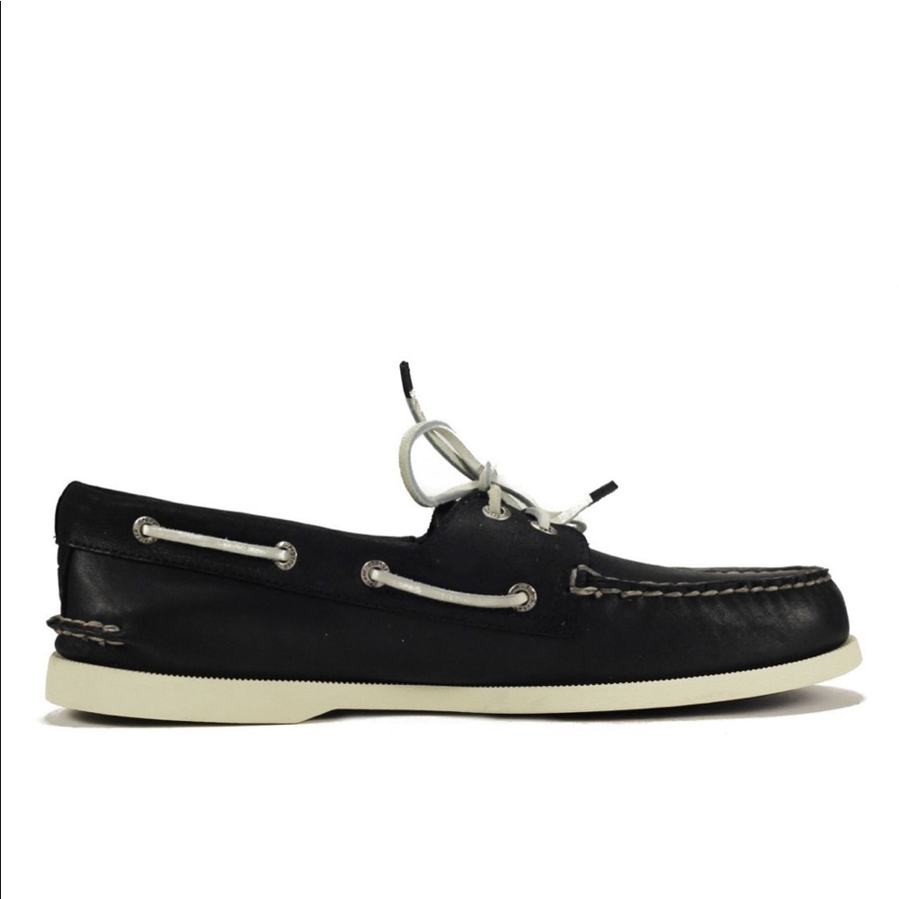 Men’s size 9 Sperry EUC